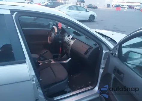 2009 Ford Focus Se из США, поврежденный, VIN 1FAHP35N89W111867